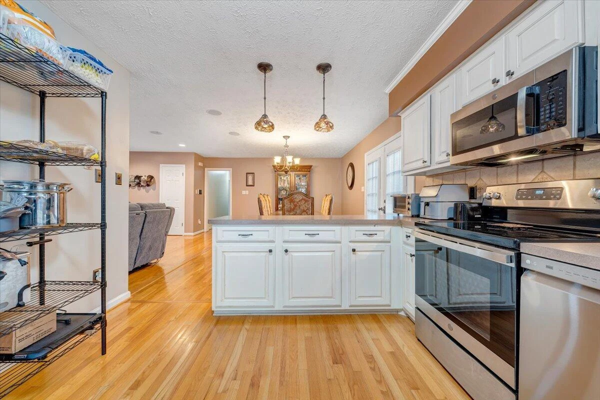 117 Meadow Brook DR - Photo 20