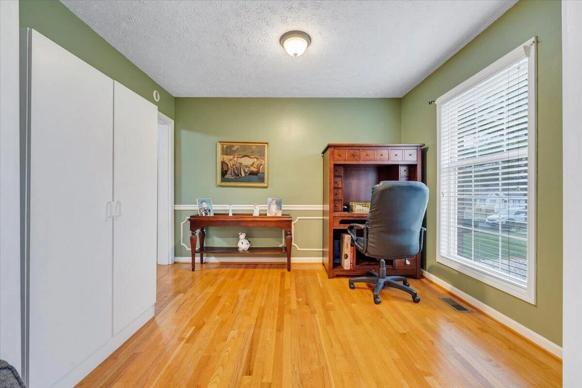117 Meadow Brook DR - Photo 23