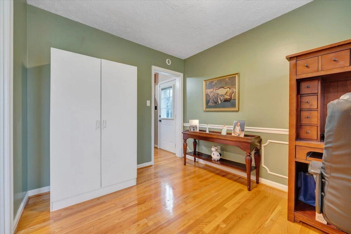117 Meadow Brook DR - Photo 24