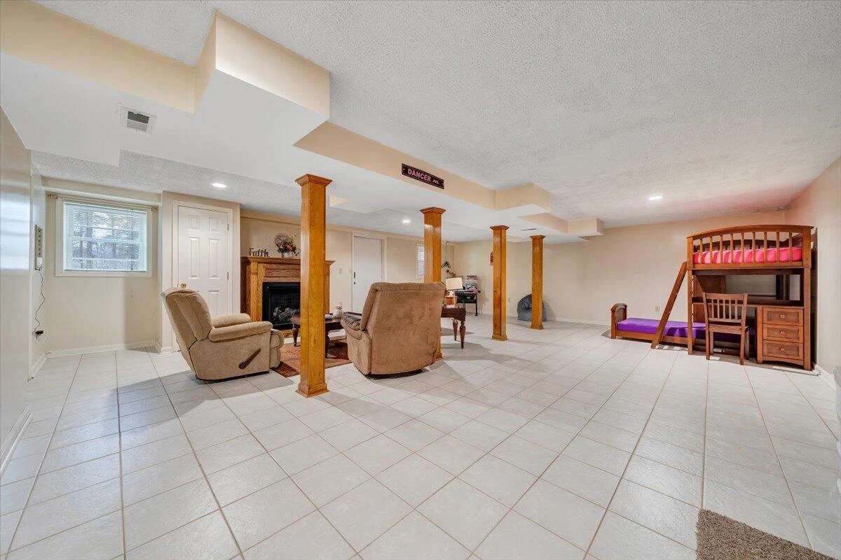 117 Meadow Brook DR - Photo 30