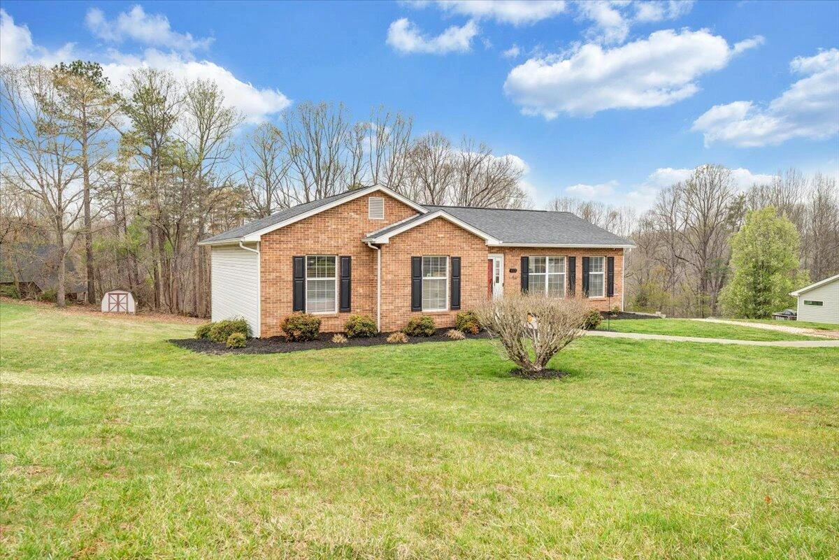 117 Meadow Brook DR - Photo 38