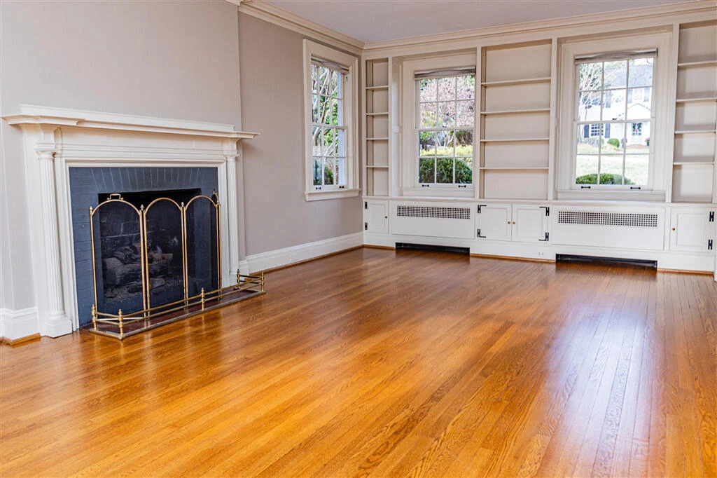 2912 Wycliffe AVE - Photo 13