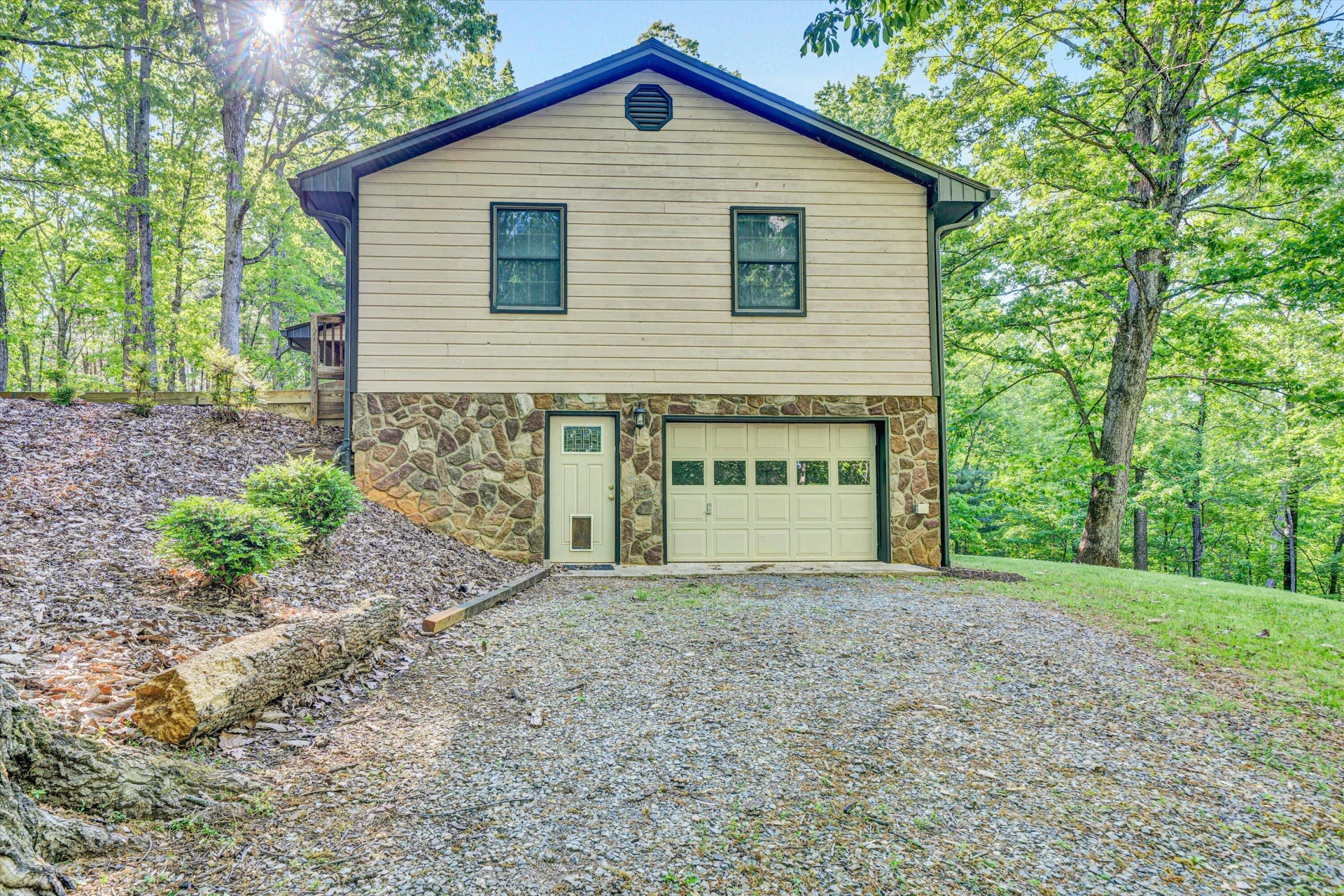 104 Hickory Lake LN - Photo 14