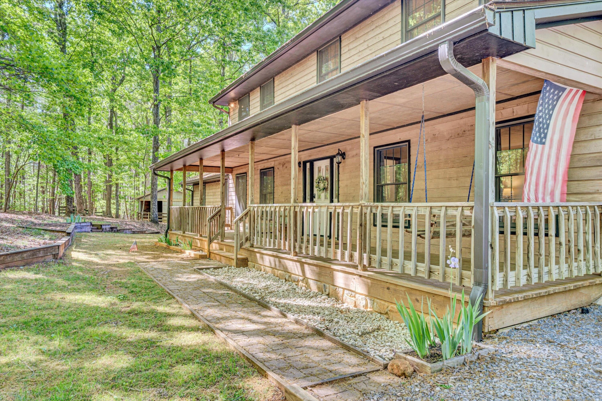 104 Hickory Lake LN - Photo 16