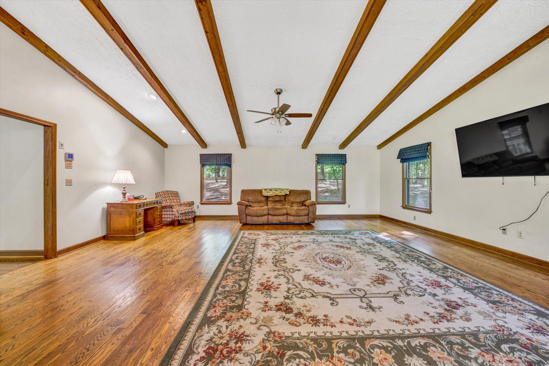 104 Hickory Lake LN - Photo 29