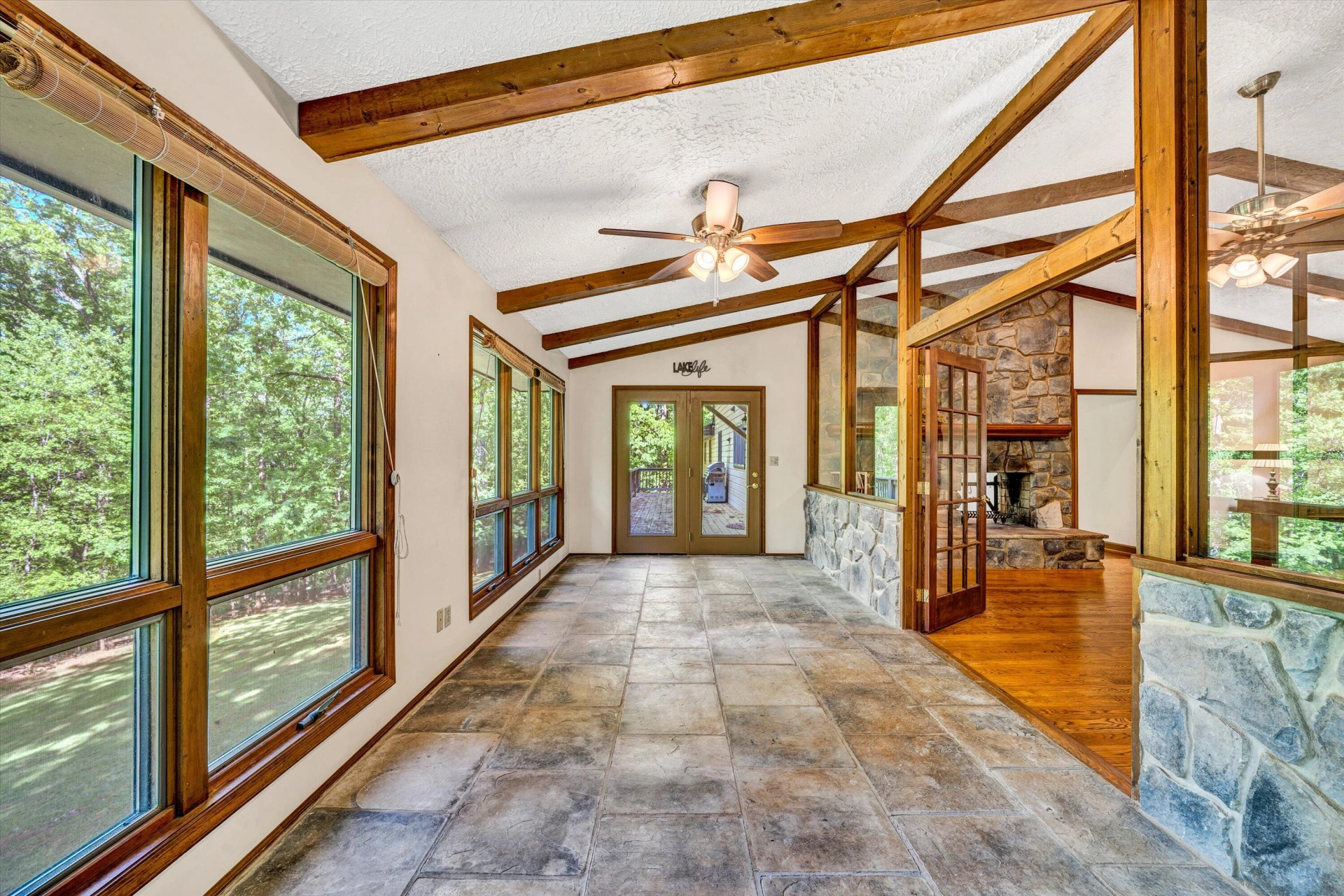 104 Hickory Lake LN - Photo 30