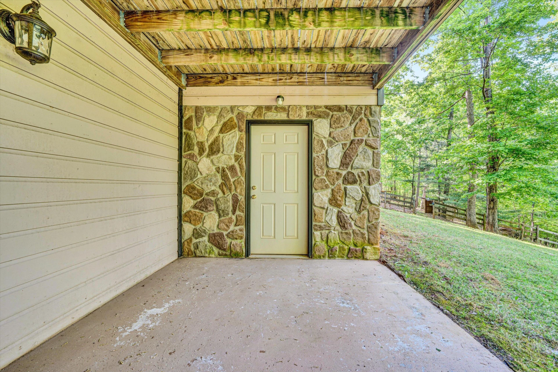 104 Hickory Lake LN - Photo 61