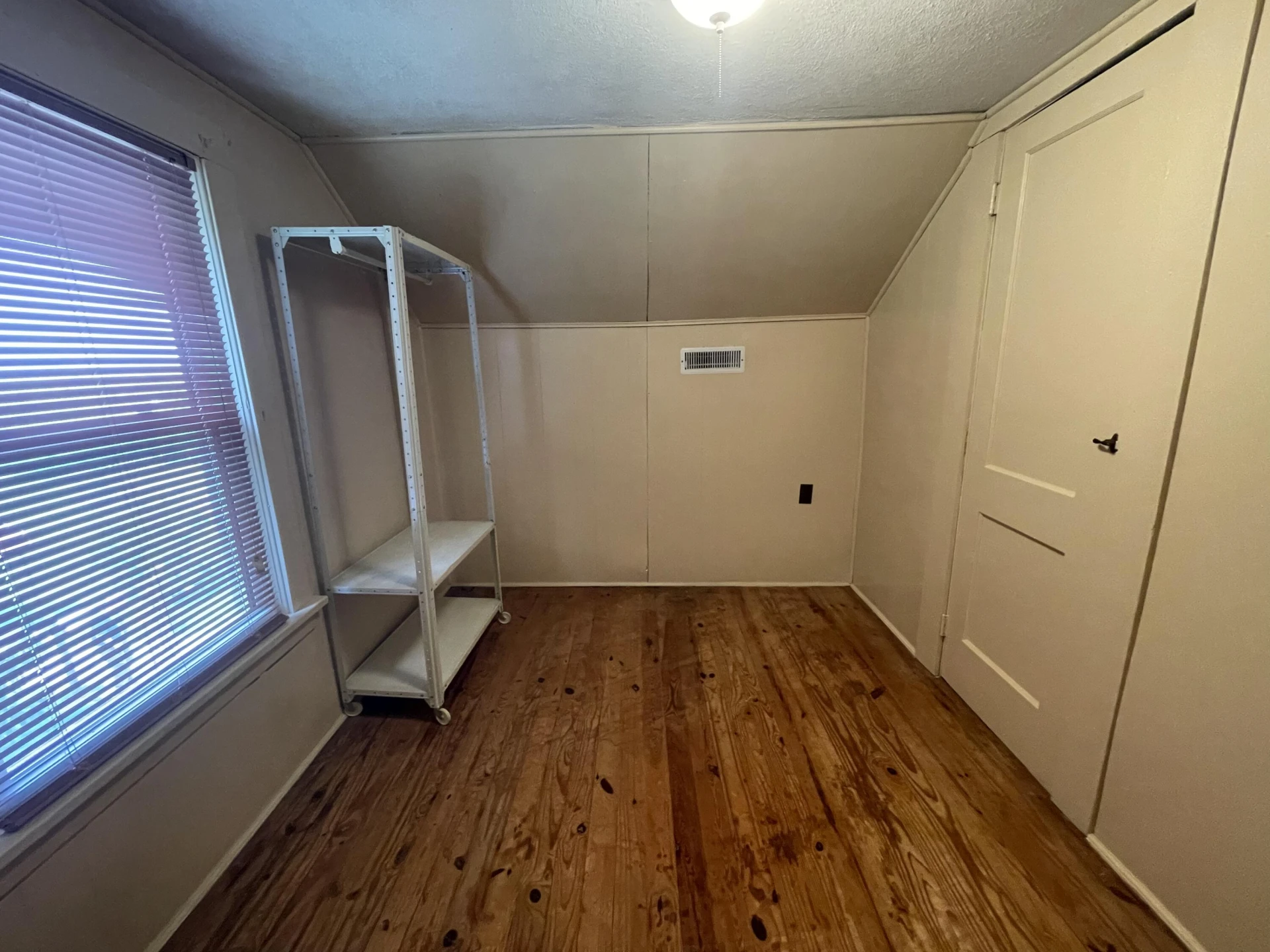 6894 Headens Bridge RD - Photo 16