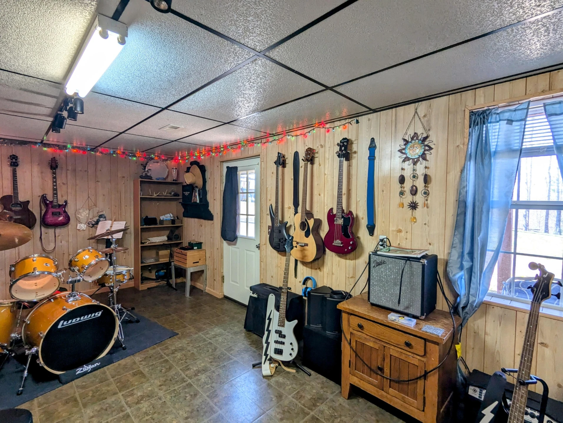 1061 Nursery RD - Photo 21
