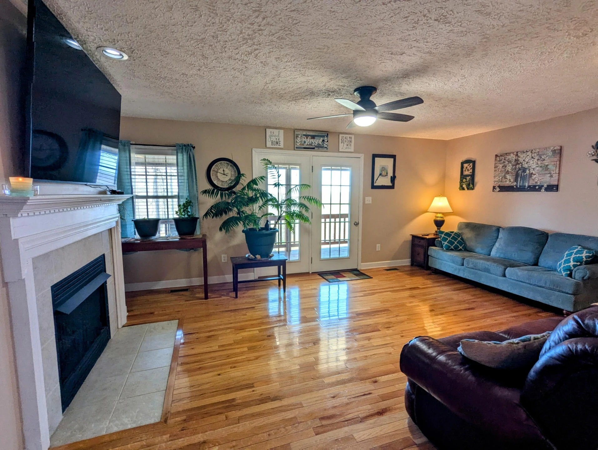 1061 Nursery RD - Photo 9
