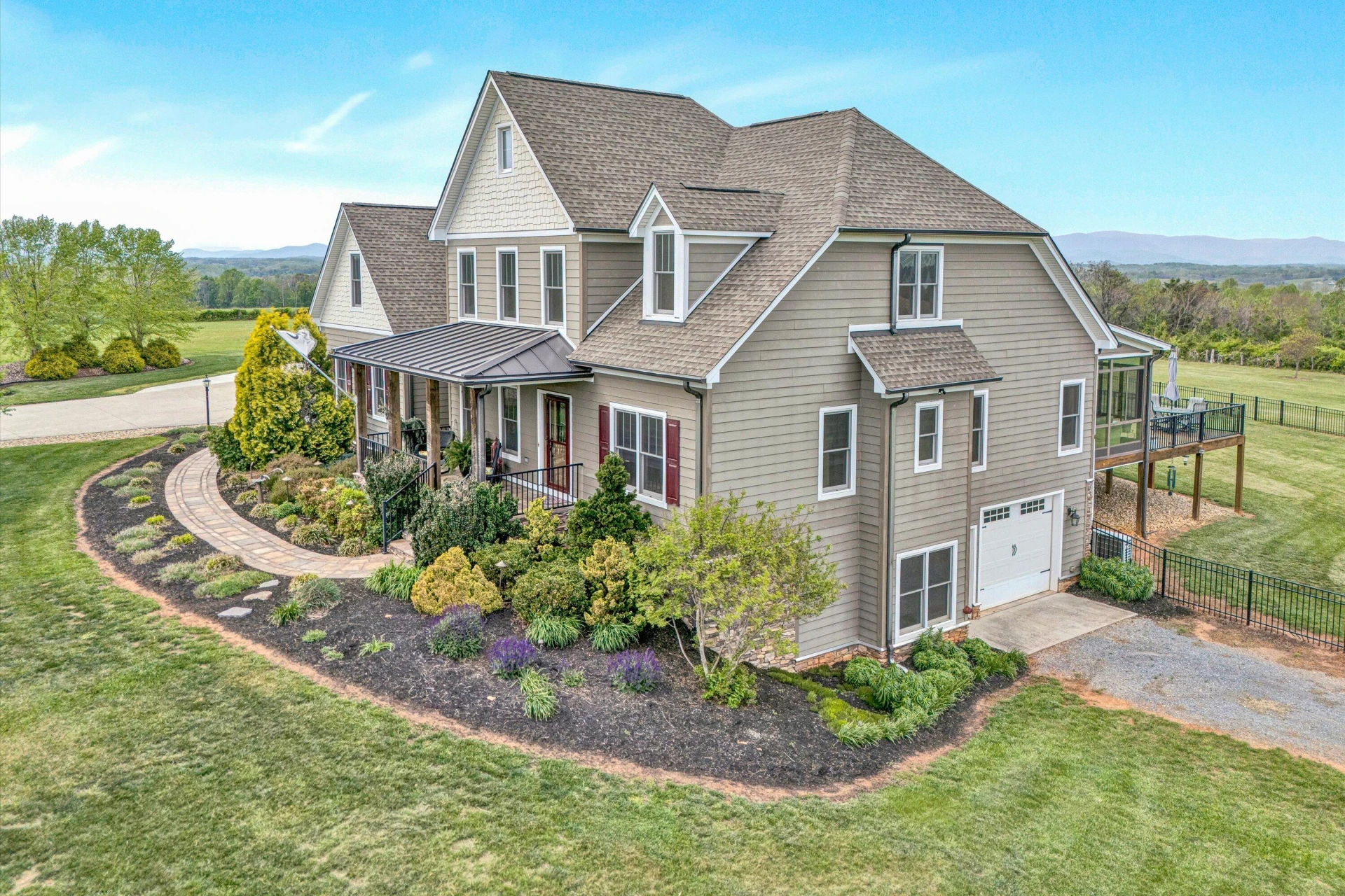 1455 Ryan Estates LN - Photo 8