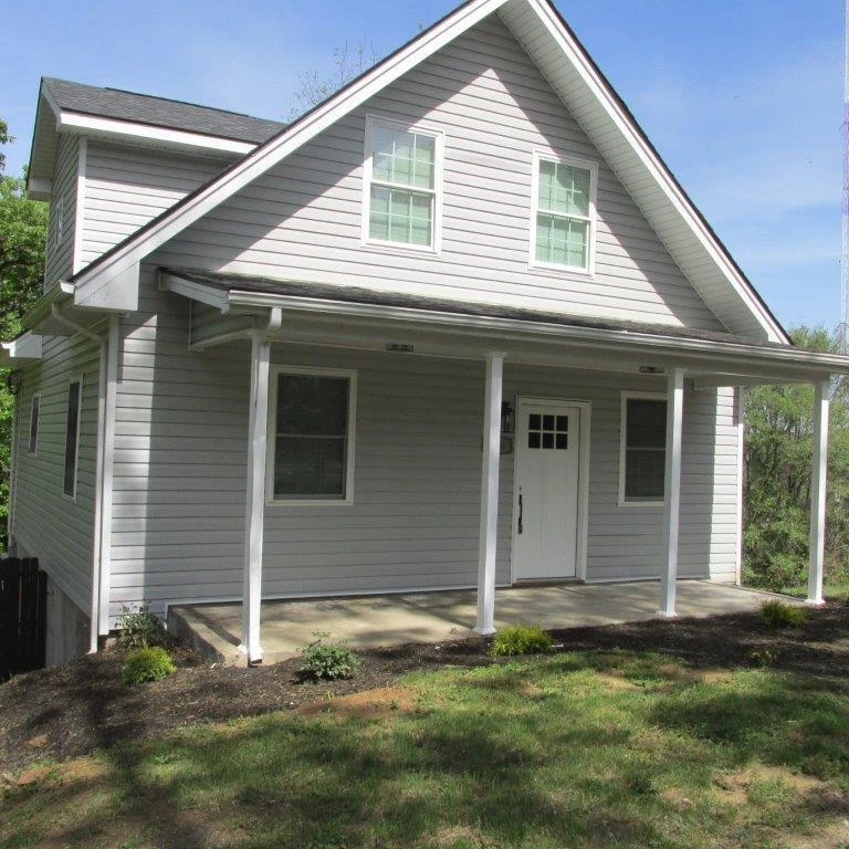 1816 Clay ST - Photo 2