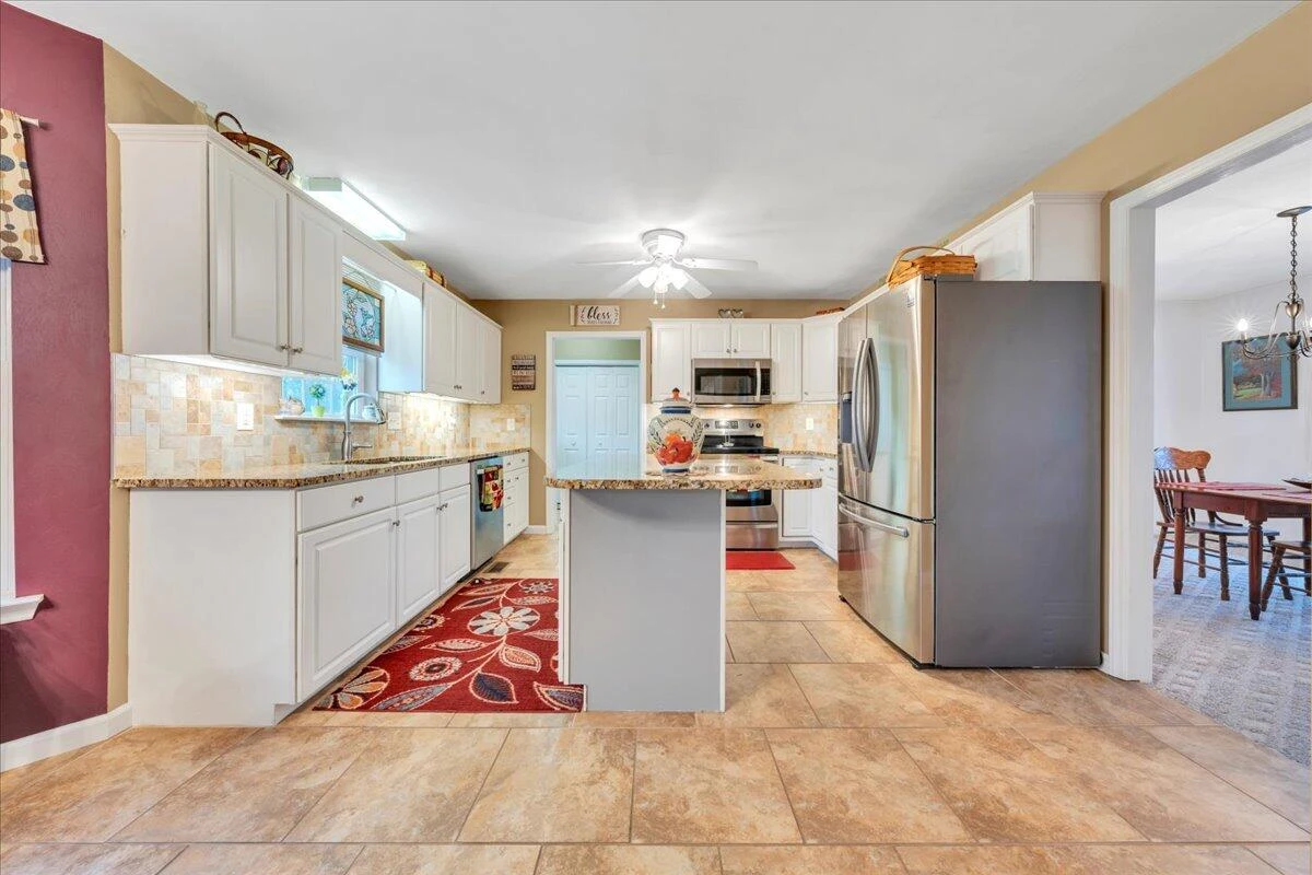 274 Bousman CIR - Photo 11