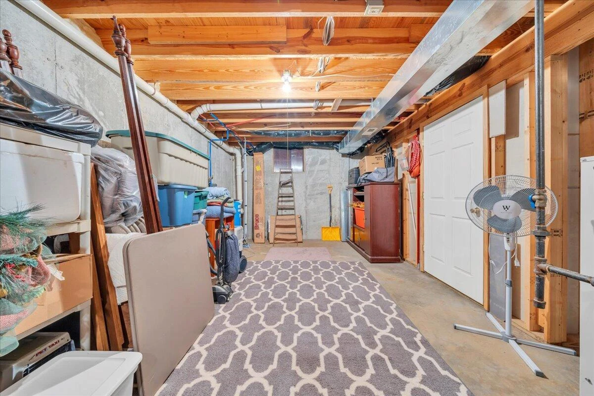 274 Bousman CIR - Photo 33