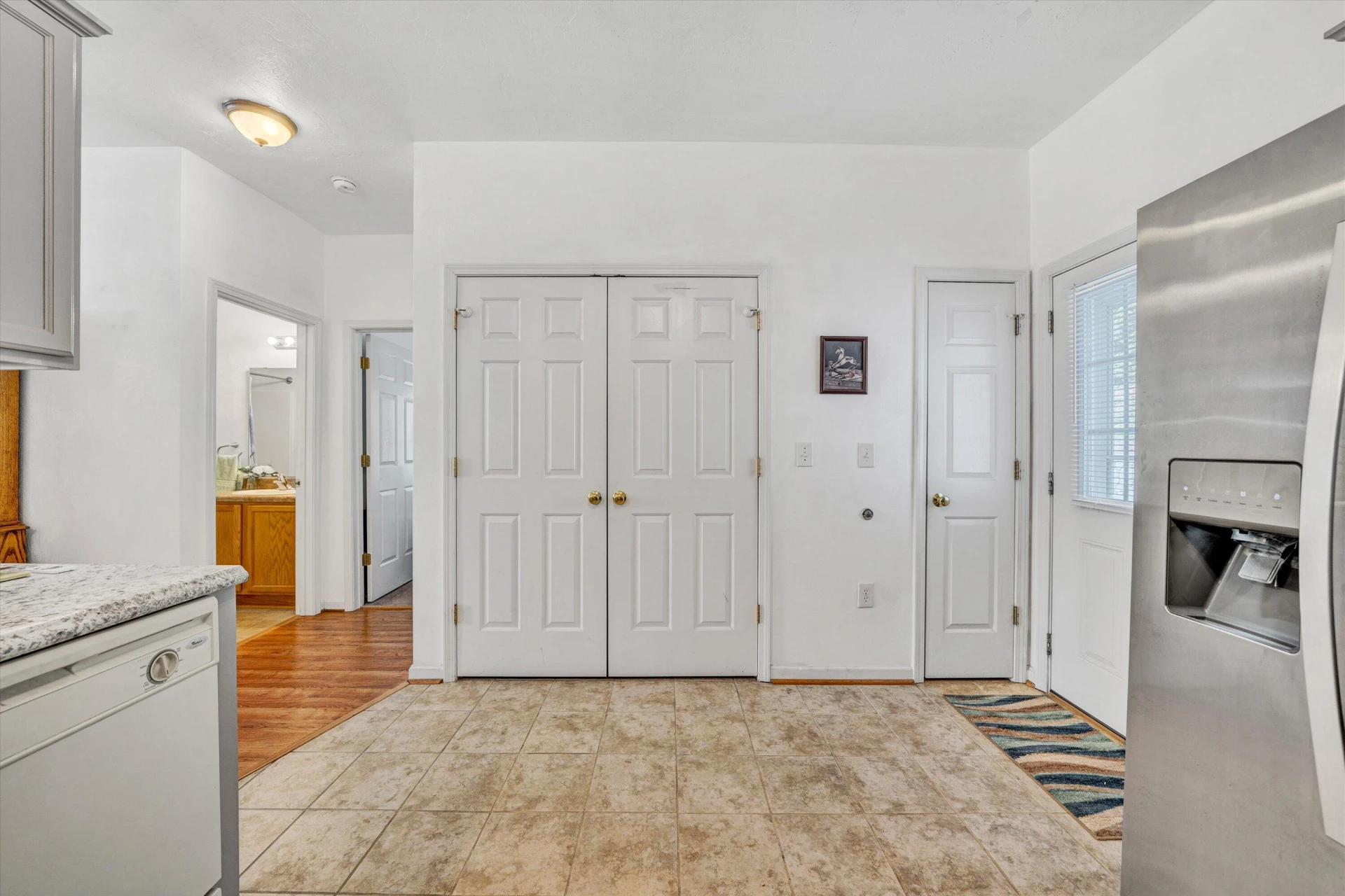 8217 Emerald Court DR - Photo 16