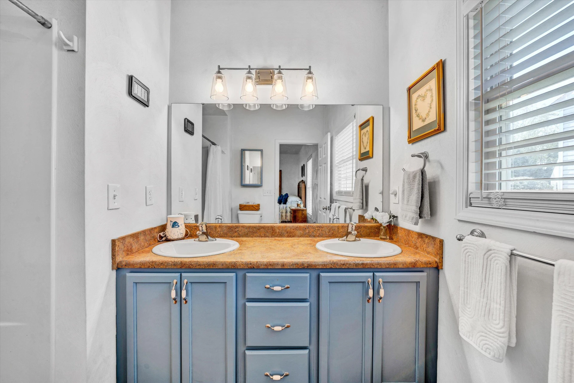 8217 Emerald Court DR - Photo 25