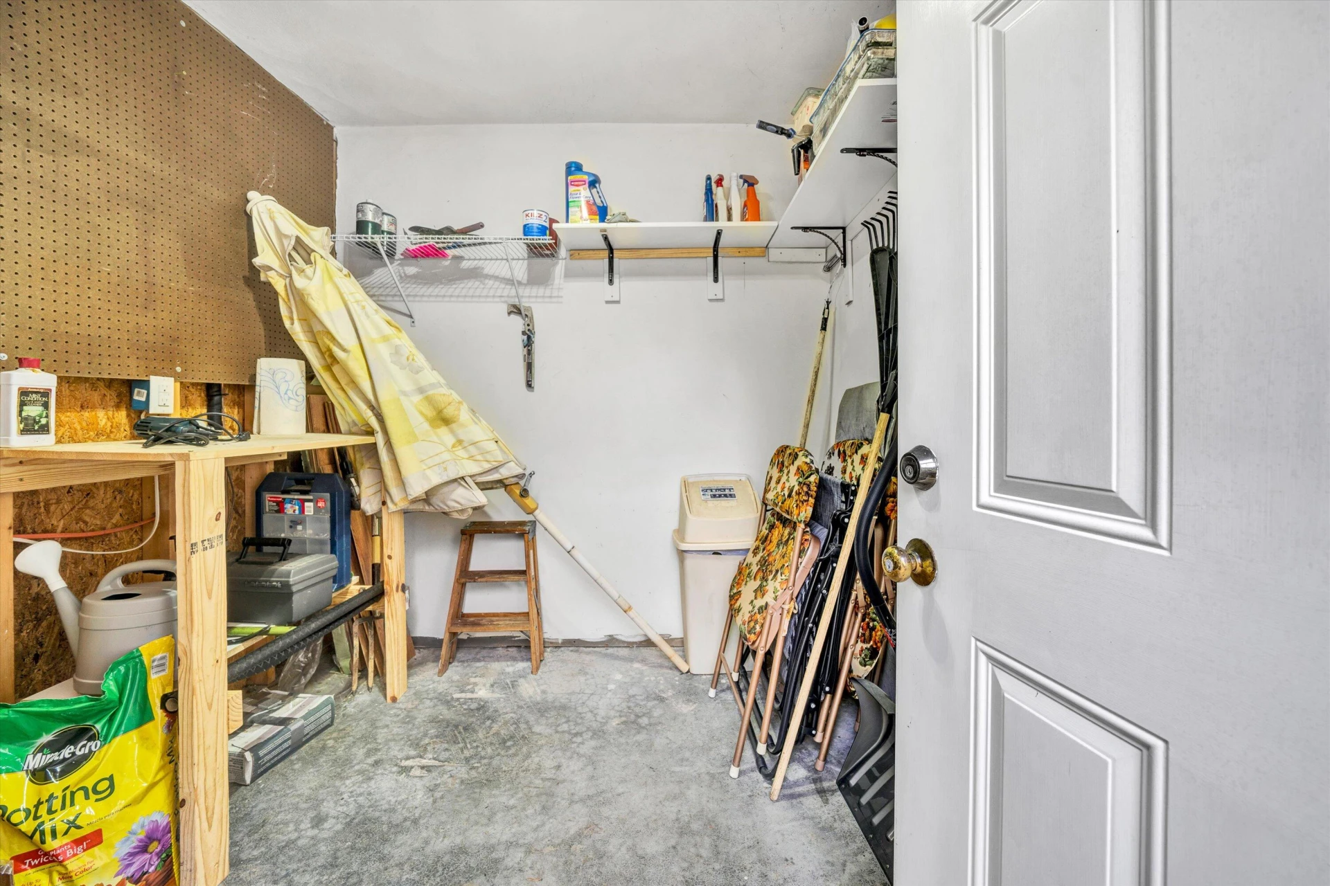 8217 Emerald Court DR - Photo 29