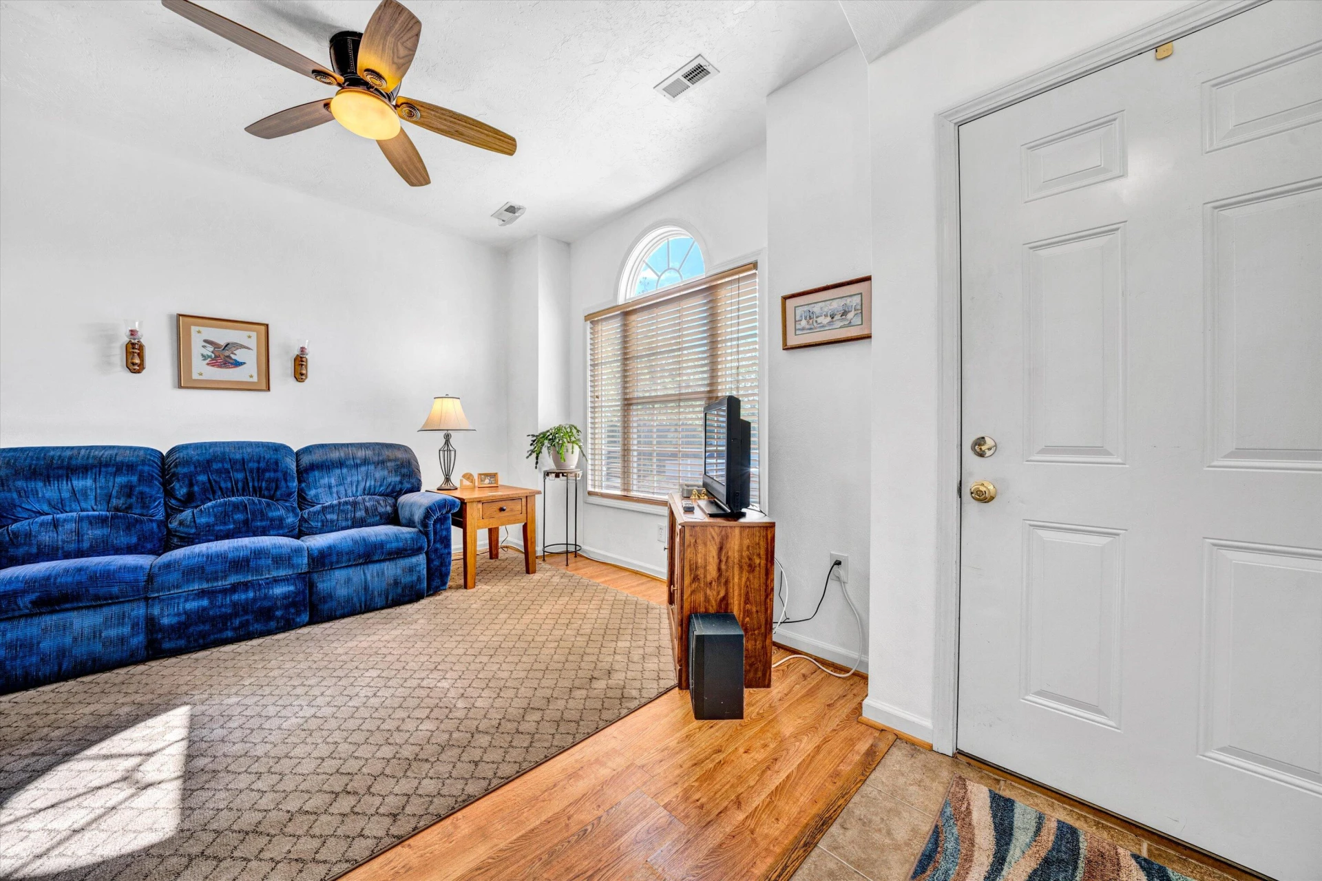 8217 Emerald Court DR - Photo 5