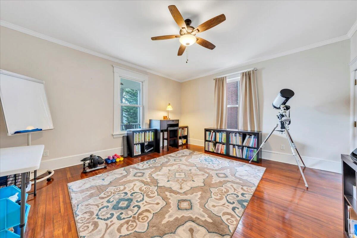 407 Elm AVE - Photo 26
