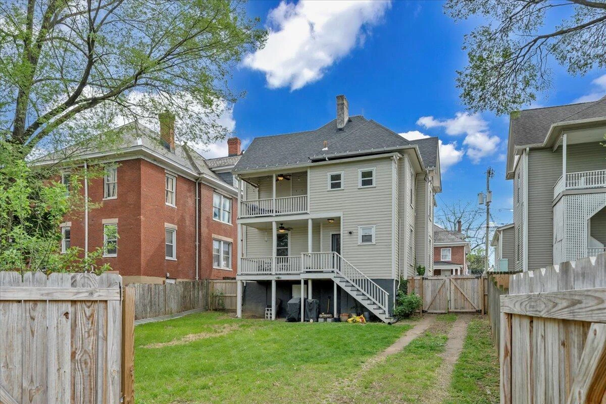 407 Elm AVE - Photo 48
