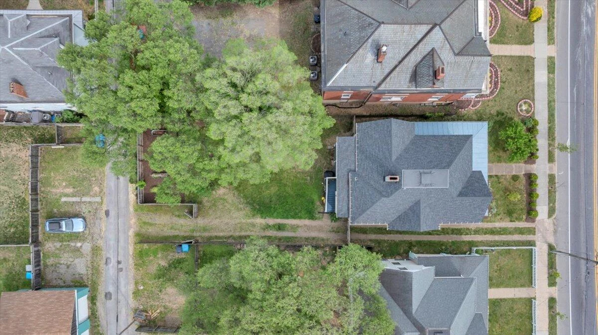 407 Elm AVE - Photo 55