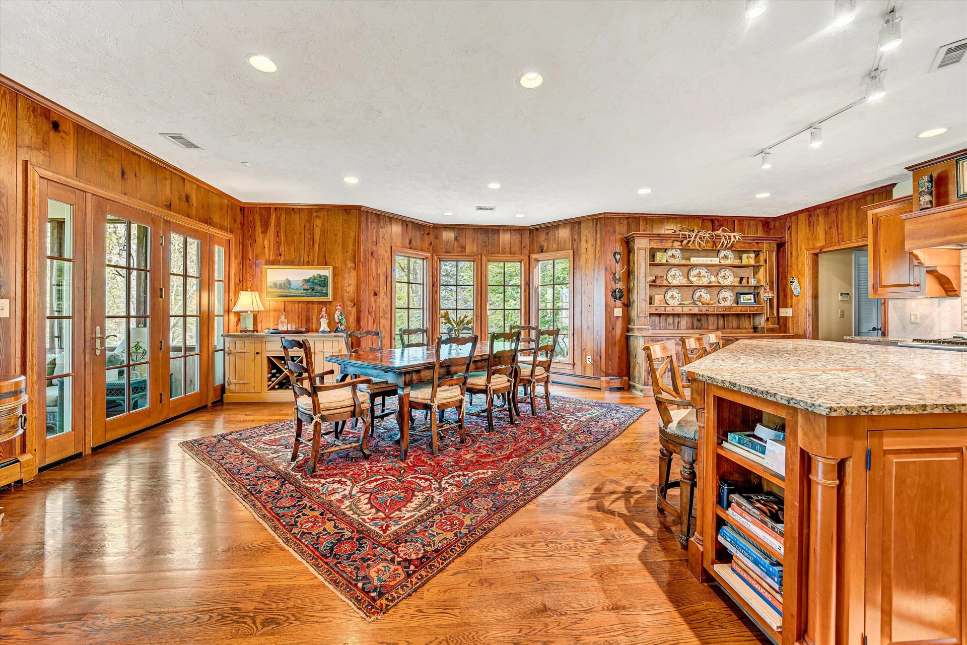 2555 Woodcliff RD - Photo 23