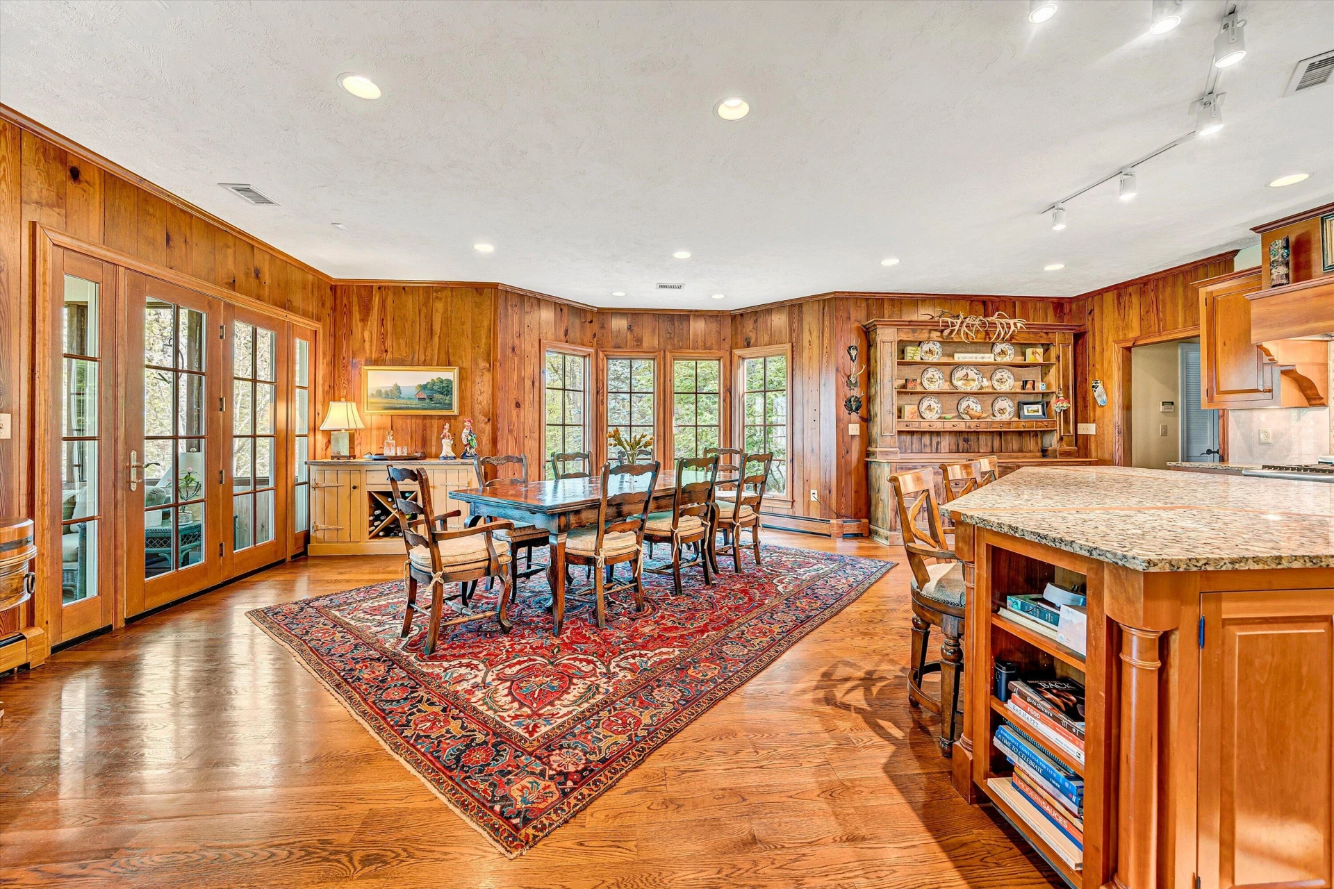 2555 Woodcliff RD - Photo 24
