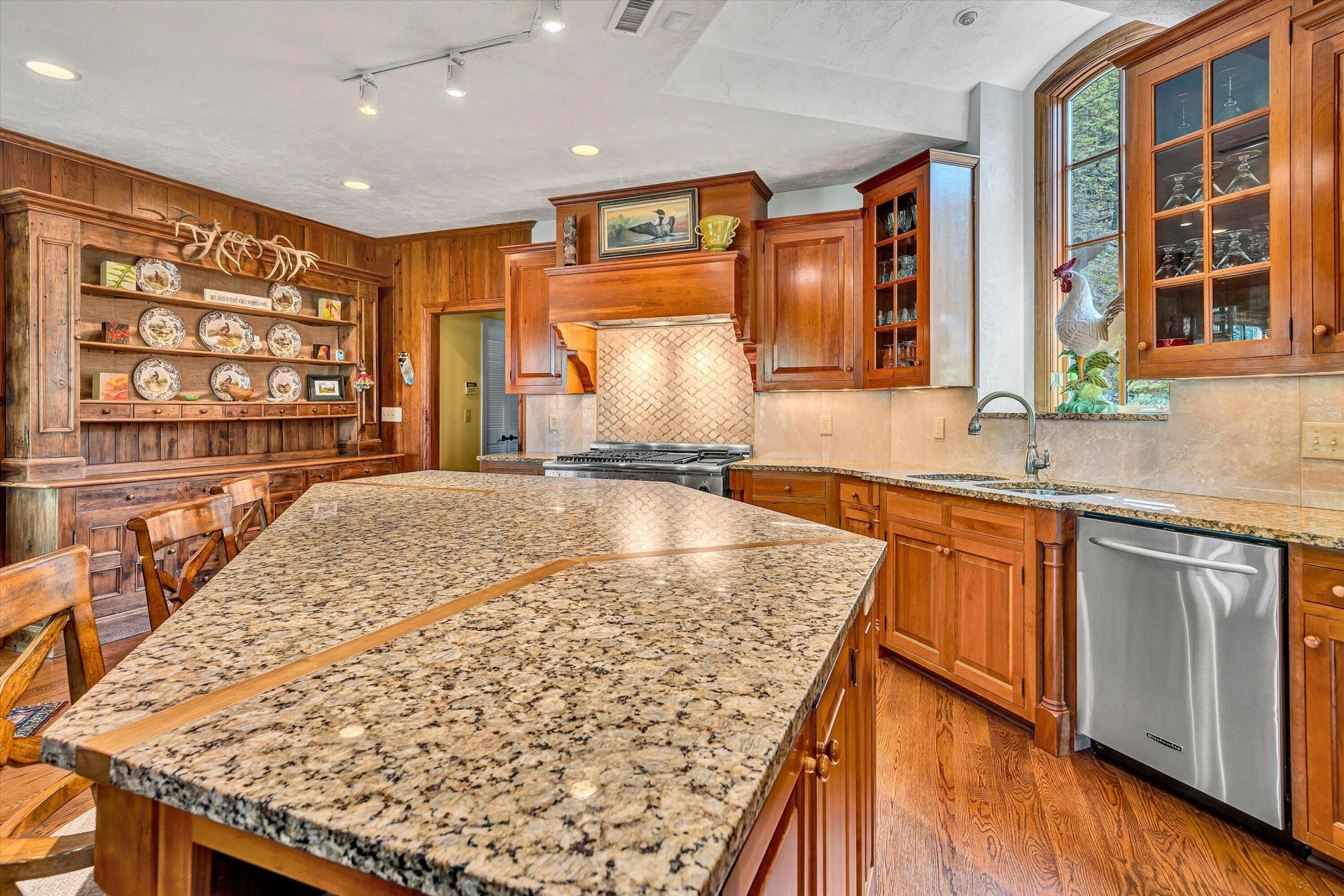 2555 Woodcliff RD - Photo 31