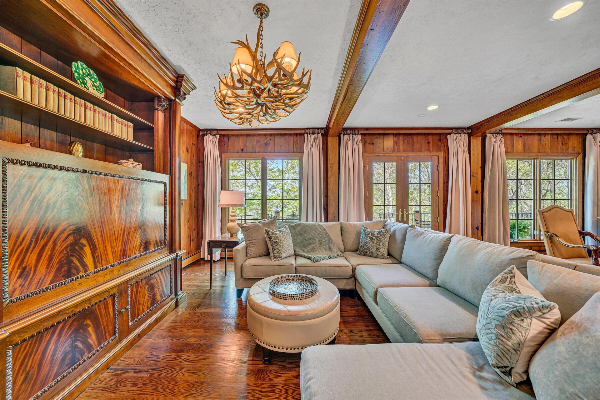 2555 Woodcliff RD - Photo 49