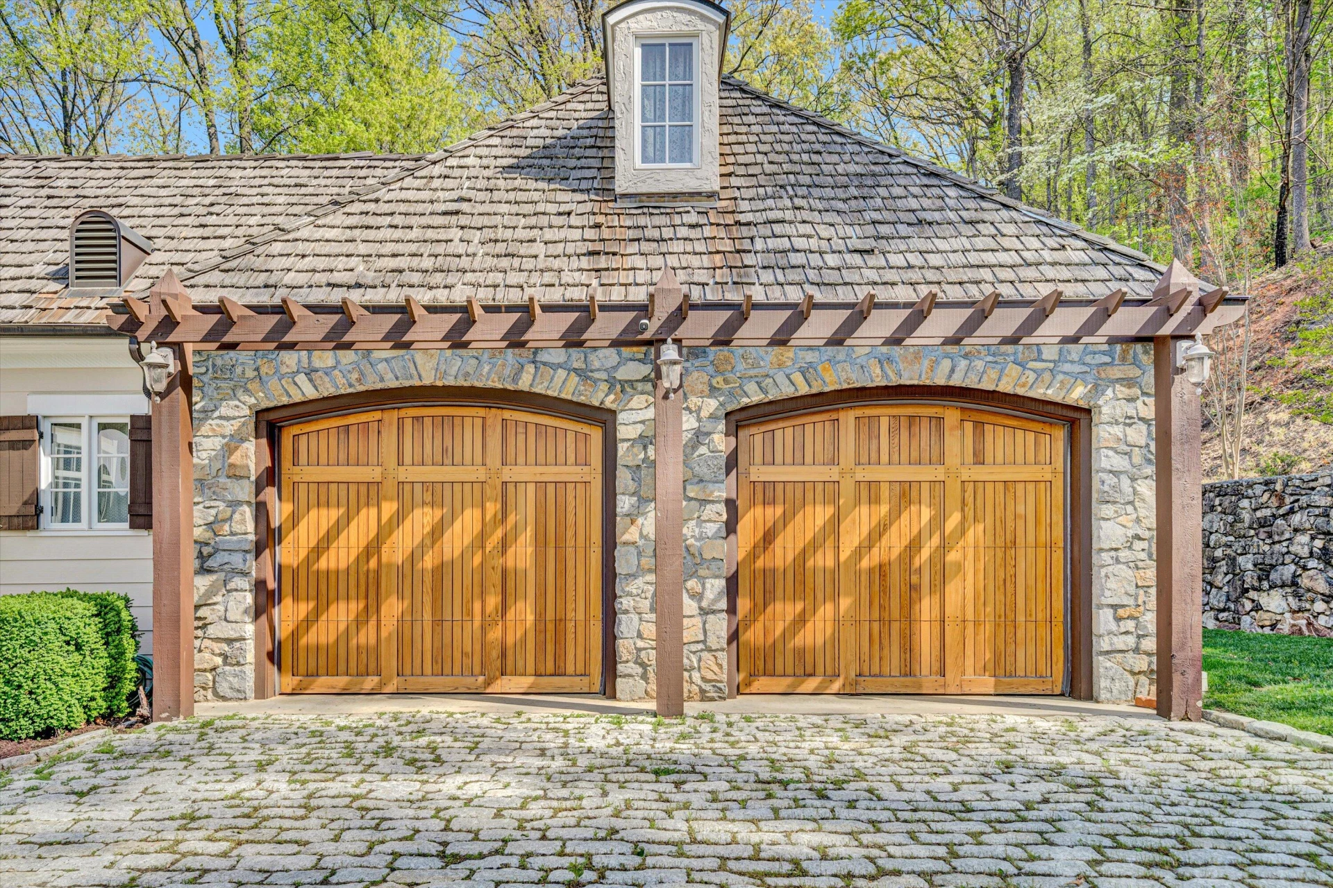 2555 Woodcliff RD - Photo 12