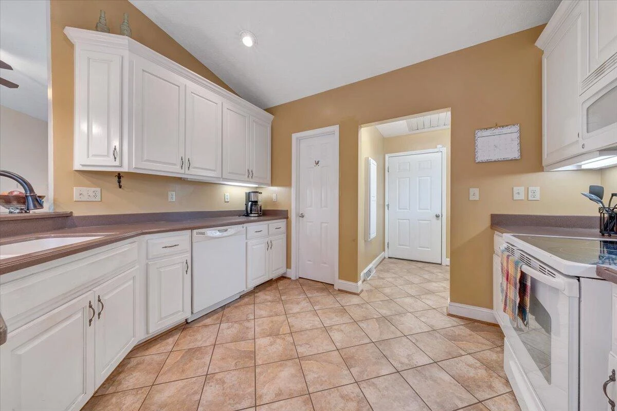 98 Shanley's Loop - Photo 18