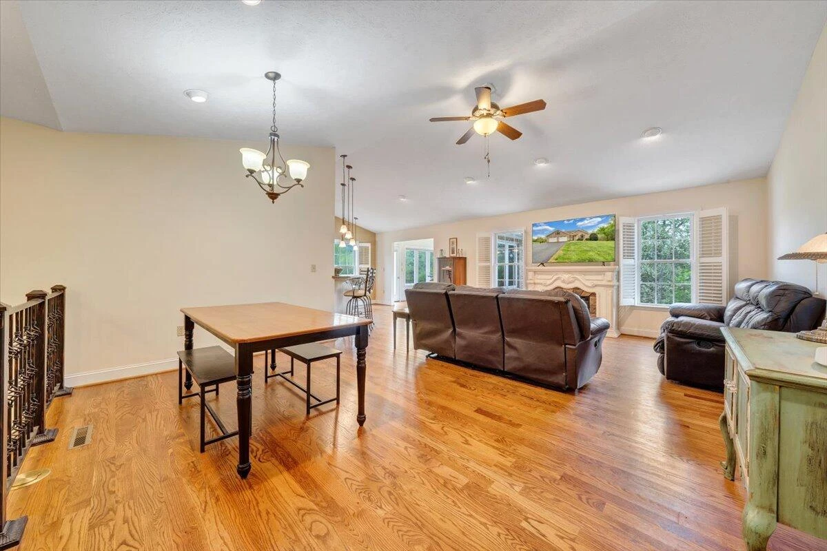 98 Shanley's Loop - Photo 8