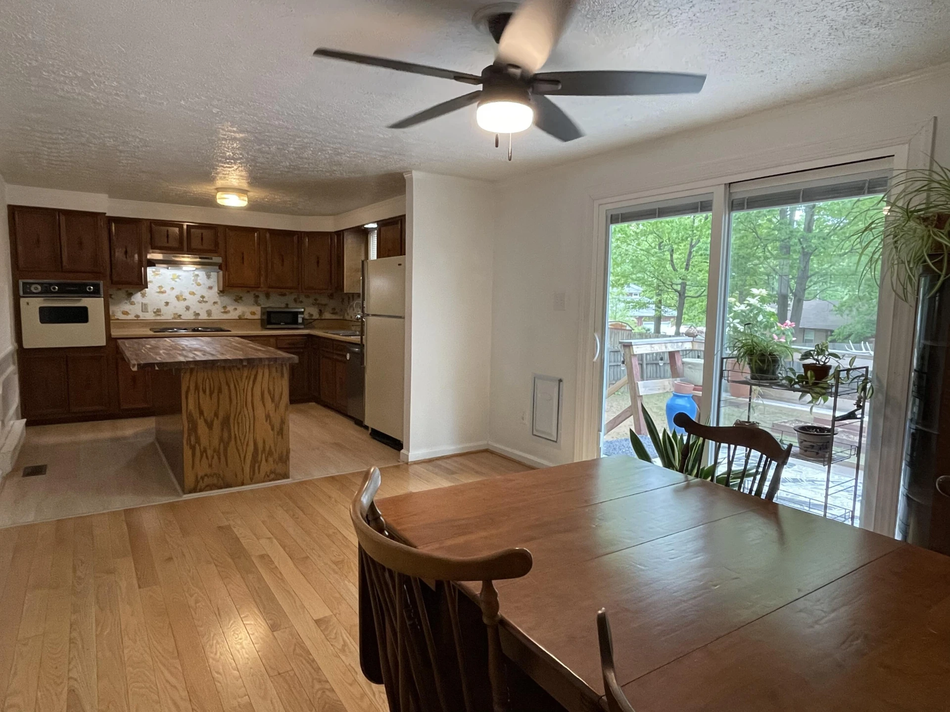1118 Granite DR - Photo 45