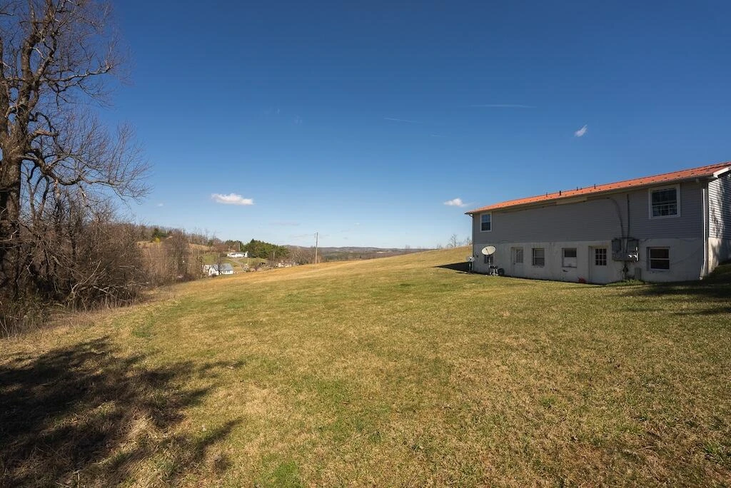 2209 Cloudbreak RD - Photo 18
