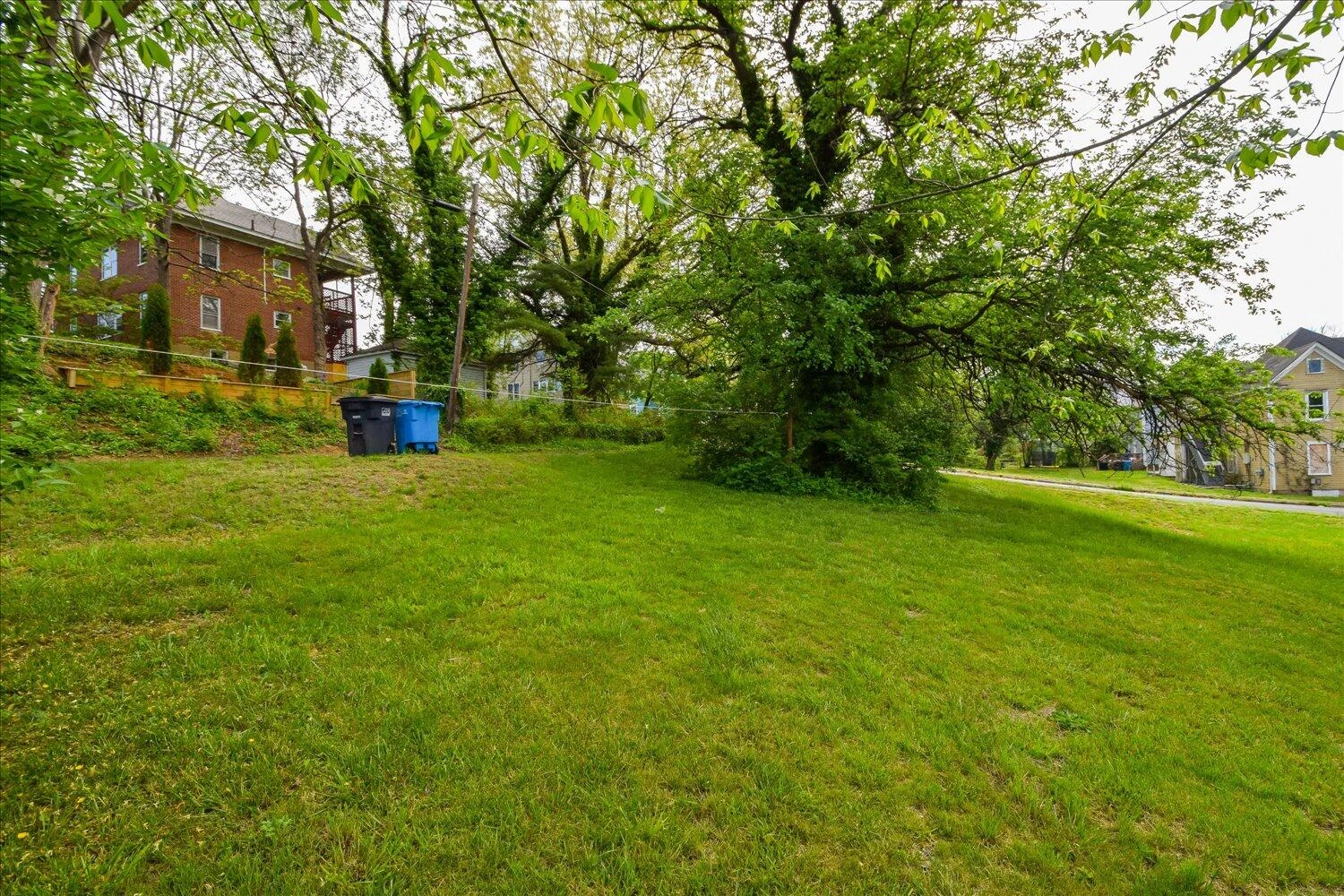 1705 Chapman AVE - Photo 24