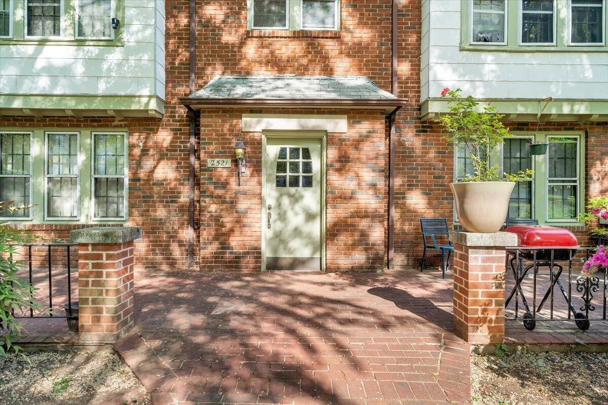 2521 Longview AVE #1-4 - Photo 3