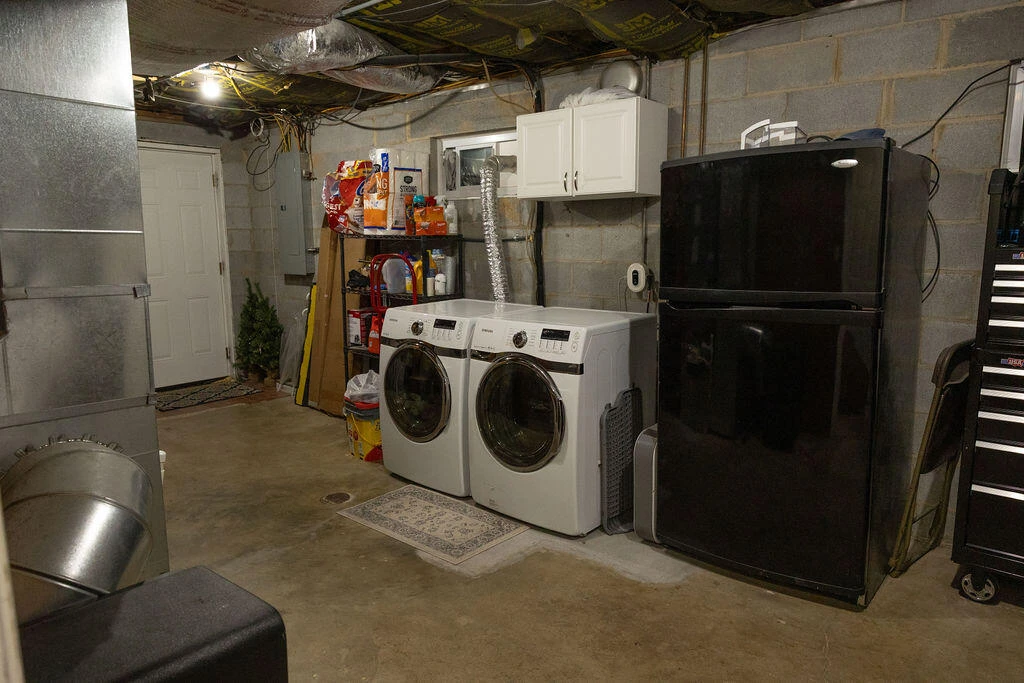2926 NEIL DR - Photo 25