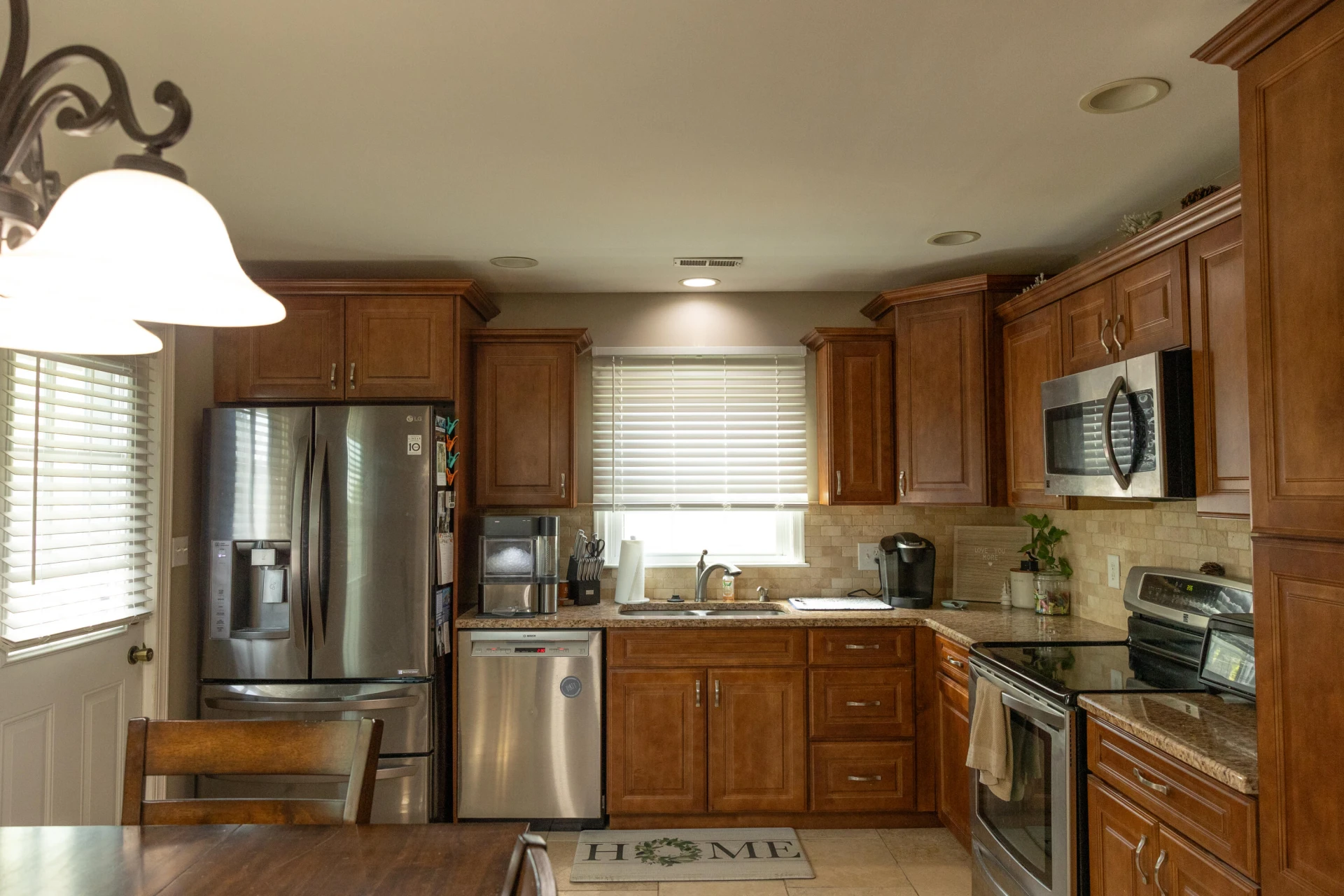2926 NEIL DR - Photo 7