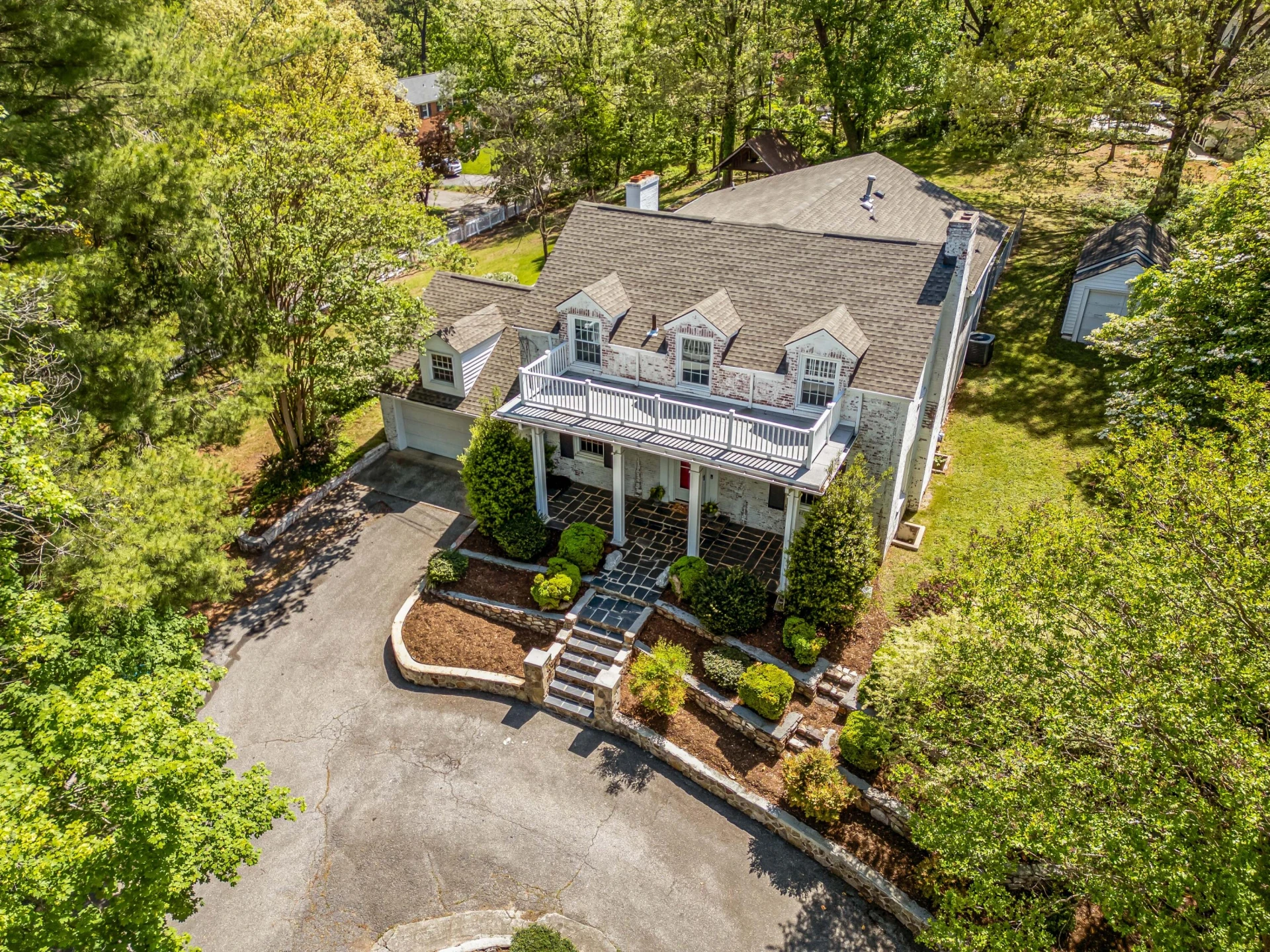 2310 Martin LN - Photo 107
