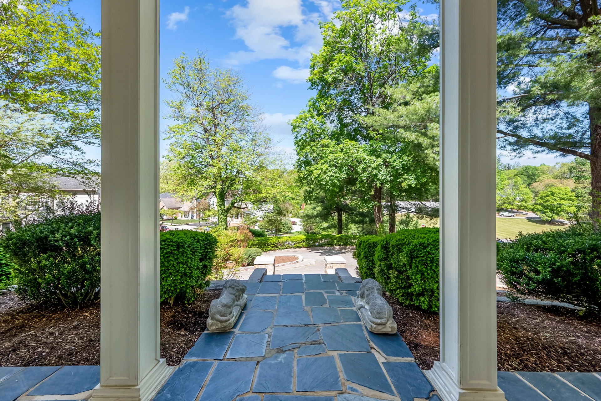 2310 Martin LN - Photo 11