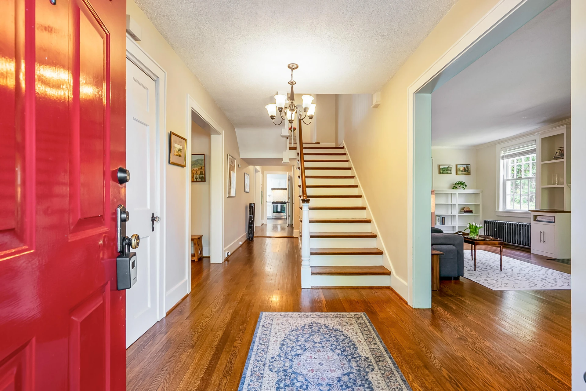 2310 Martin LN - Photo 12