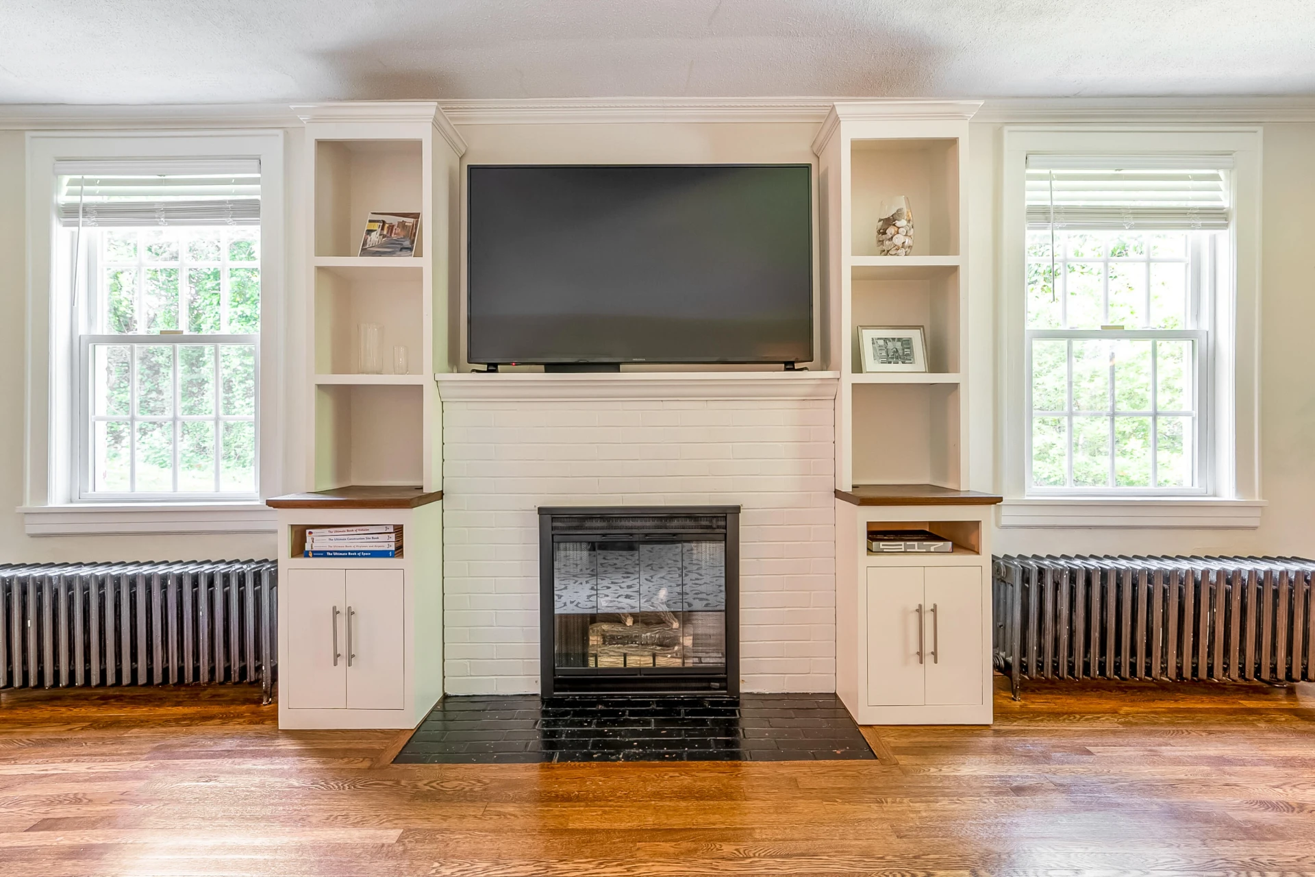 2310 Martin LN - Photo 17