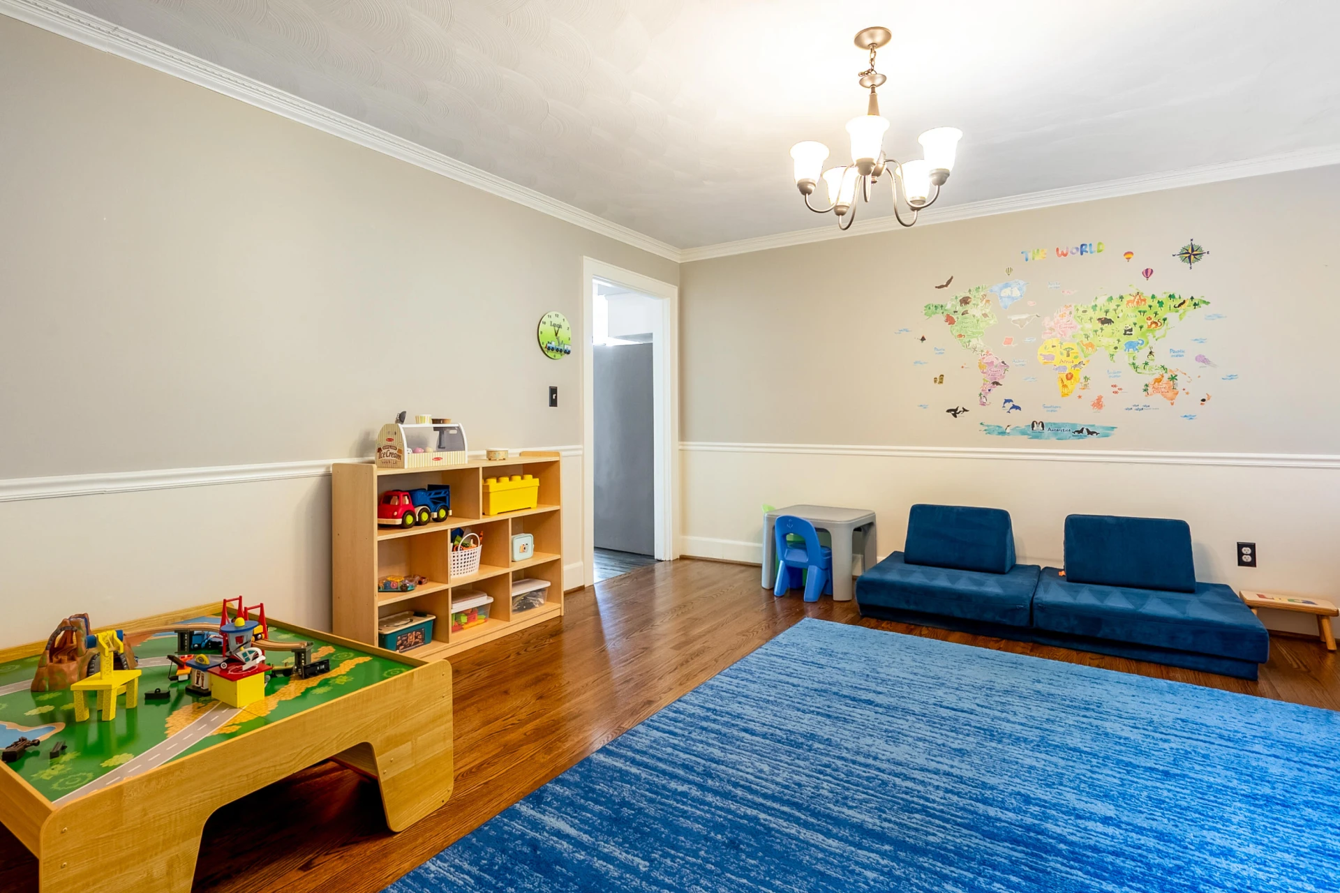 2310 Martin LN - Photo 22