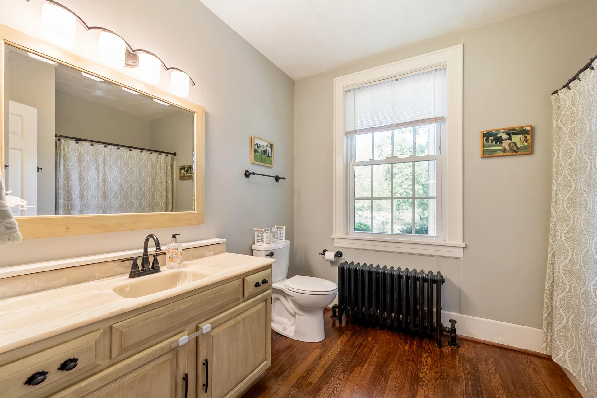 2310 Martin LN - Photo 44