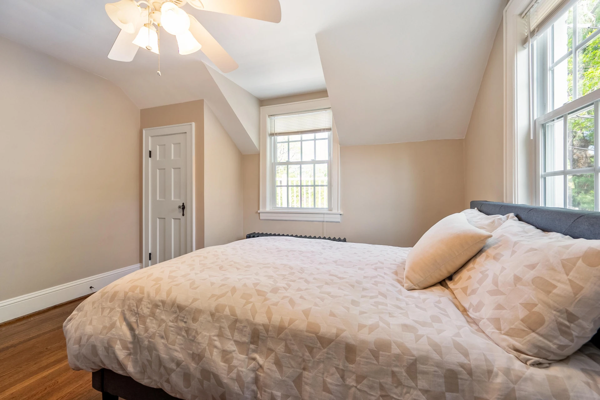 2310 Martin LN - Photo 52