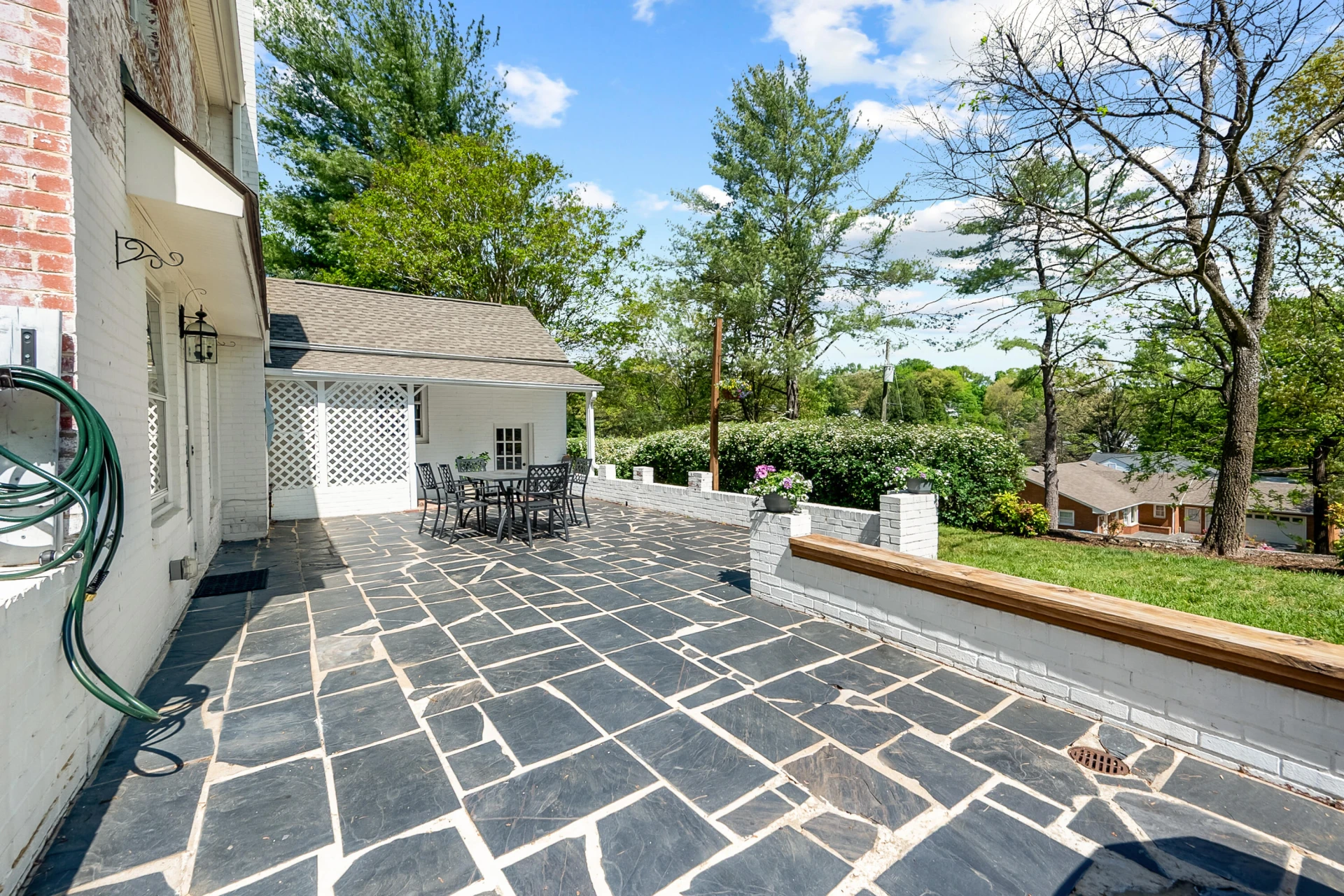2310 Martin LN - Photo 93