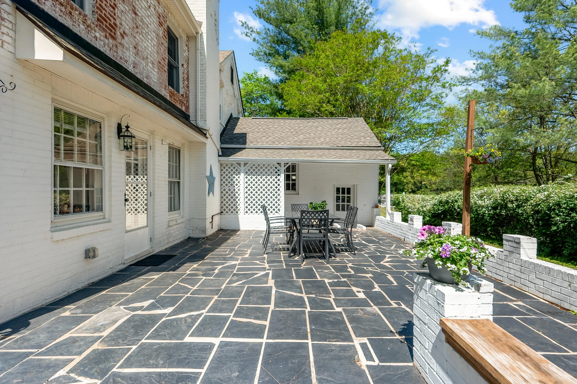 2310 Martin LN - Photo 94
