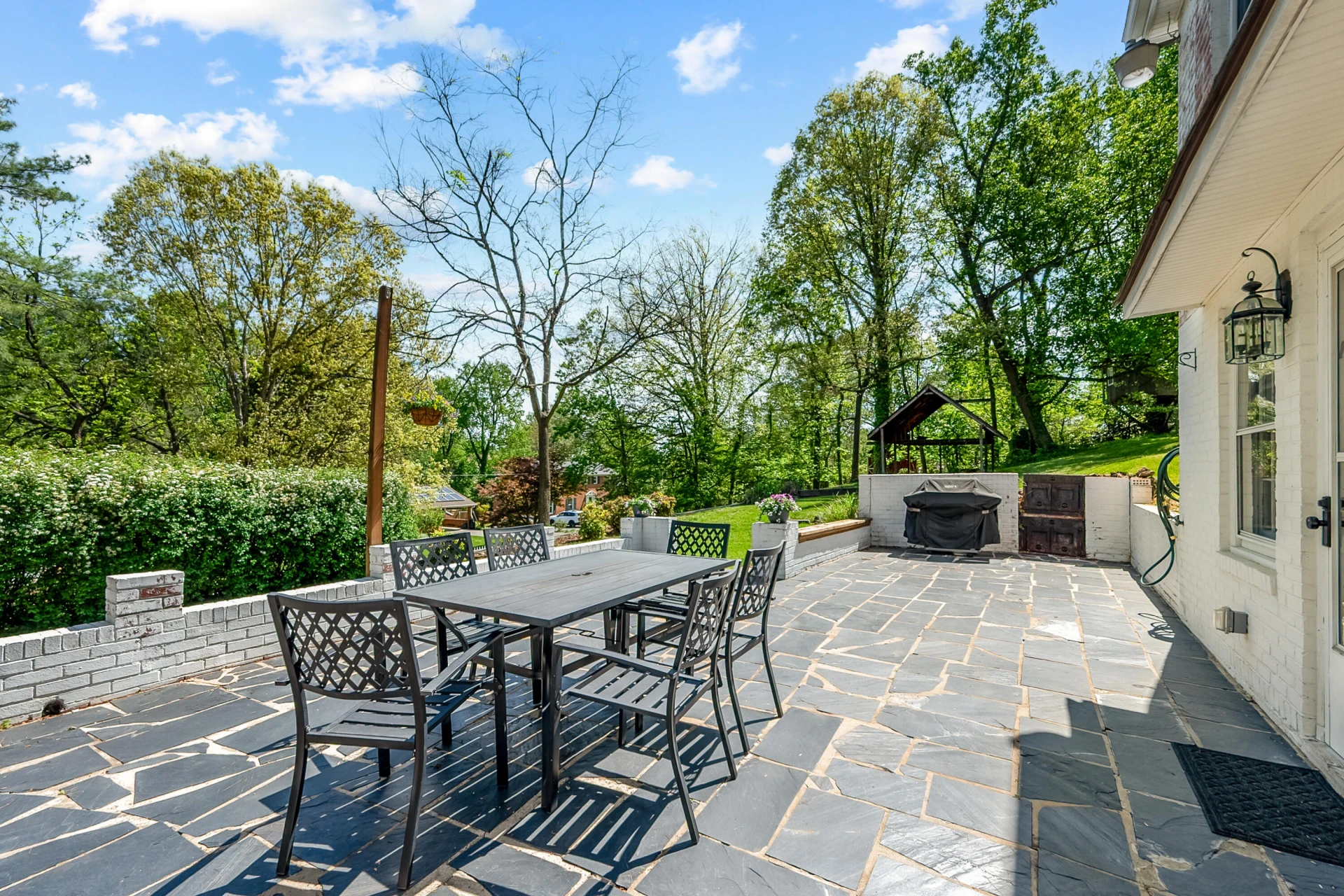 2310 Martin LN - Photo 95