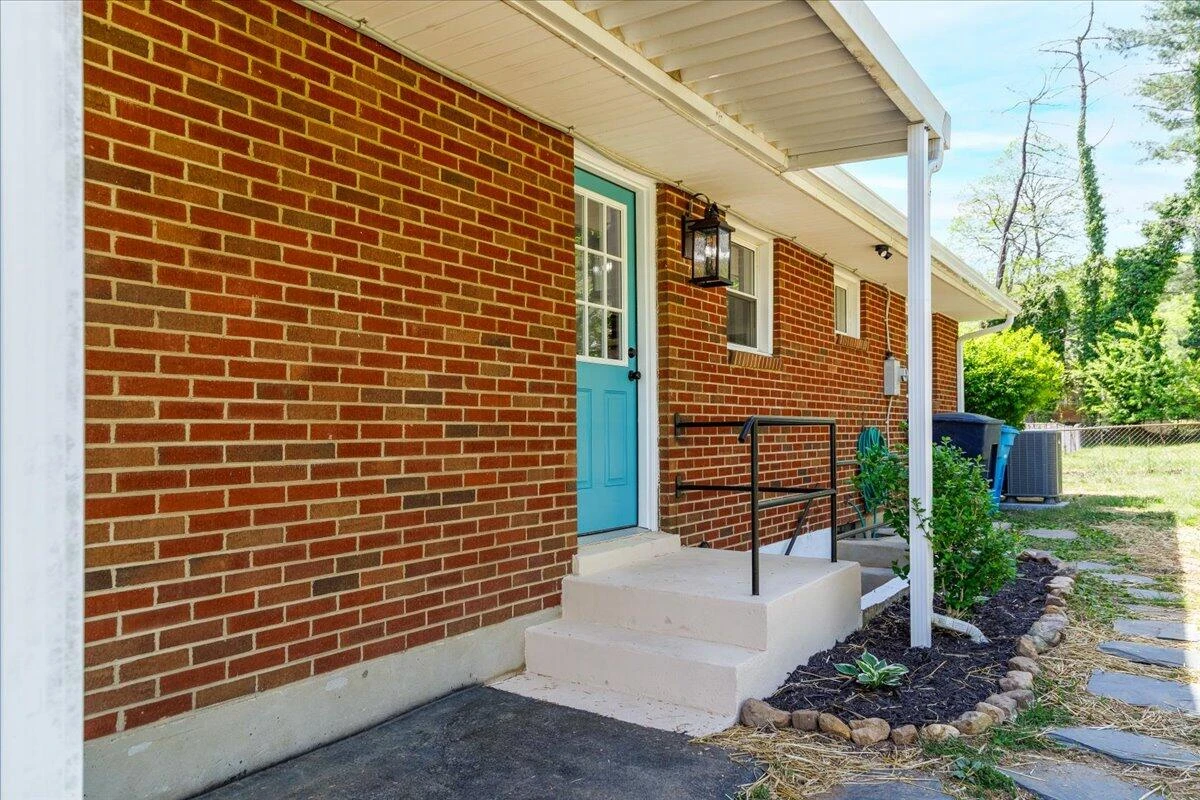 1124 Hartsook BLVD - Photo 26