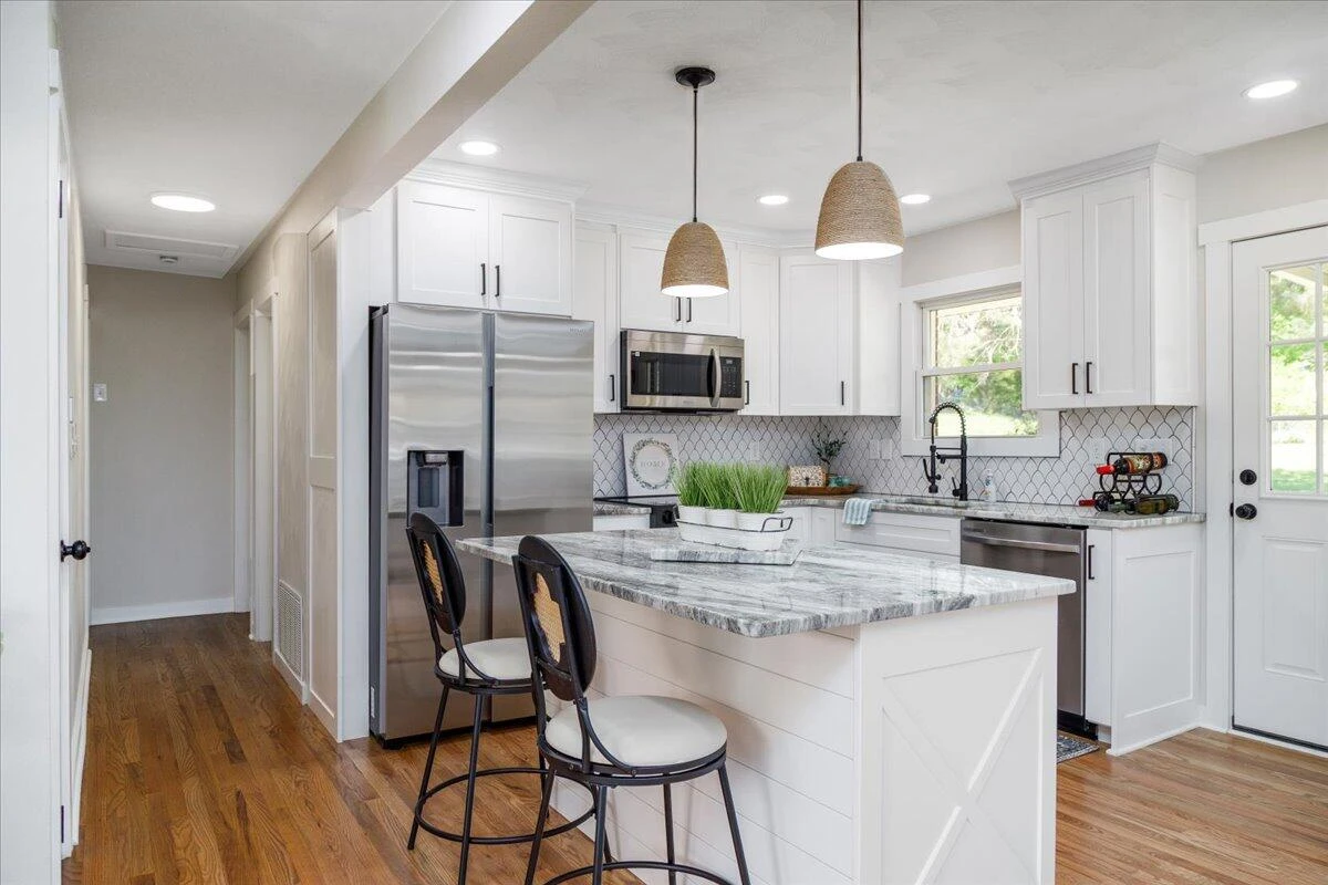 1124 Hartsook BLVD - Photo 9
